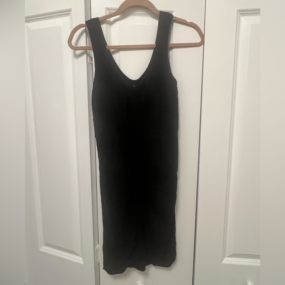 bebe black body con dress M/L
